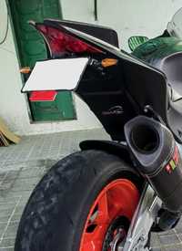 aprilia rsv4, suporte matricula curto R&G