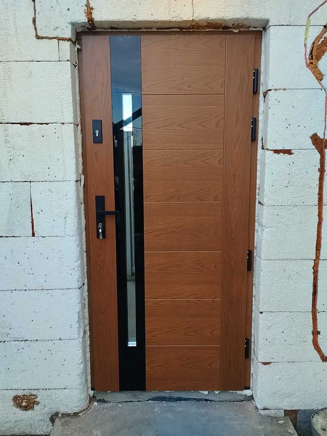 Drzwi drewniane od producenta, darmowa dostawa na terenie kraju !!!