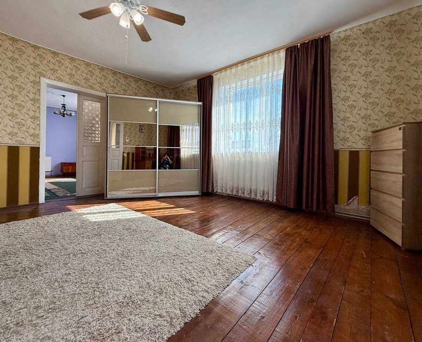 Продається приватний будинок в 5-ти хв. від Івано-Франківська