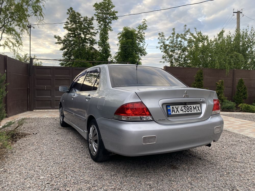 Доглянутий Lancer 9 Лансер 9