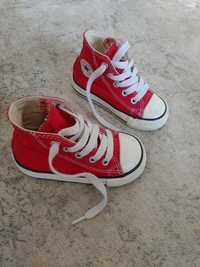 Czerwone trampki Converse 22