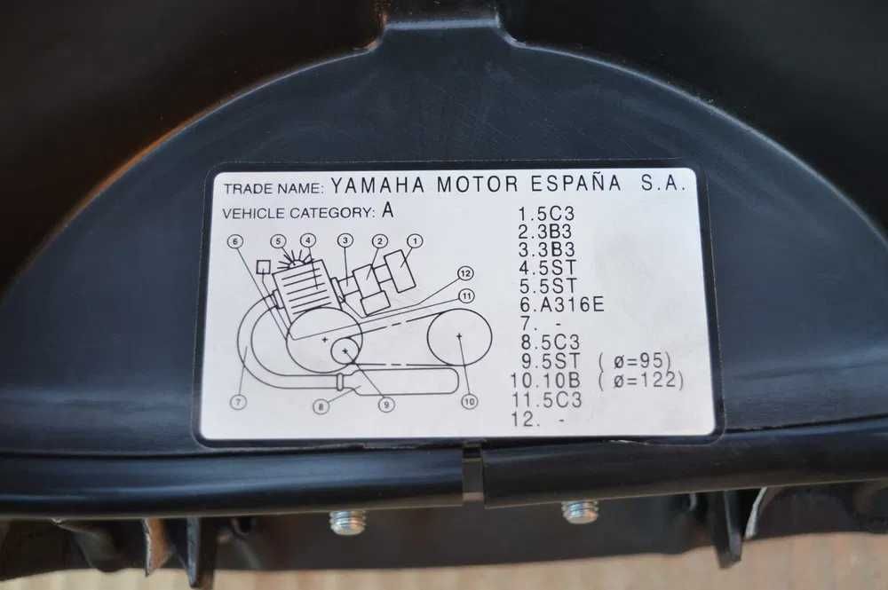 Yamaha Aerox MBK Nitro 50/100 SIEDZENIE kanapa NOWE