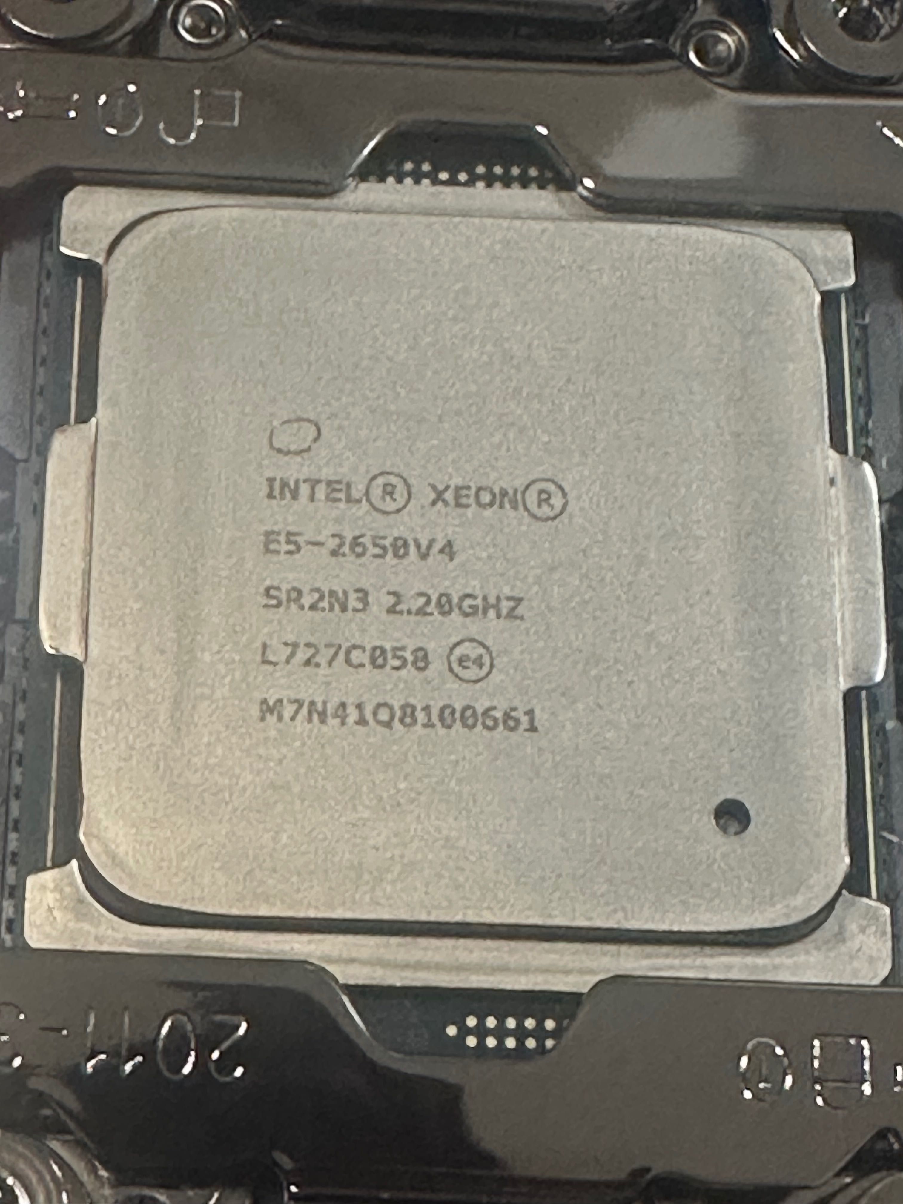 Материнская плата+кулер процессора+ процессор+32 GB RAM