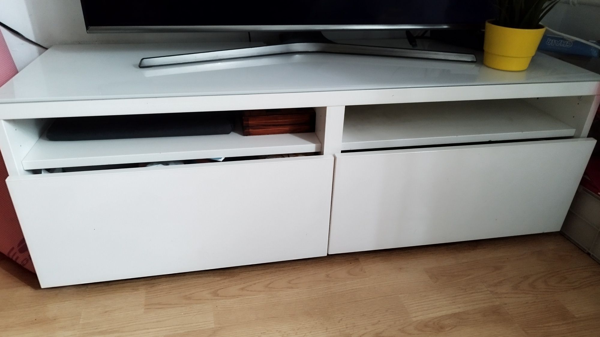 Szafka RTV Ikea besta