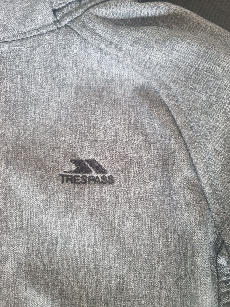 Kurtka softshell Trespass, r.110-116