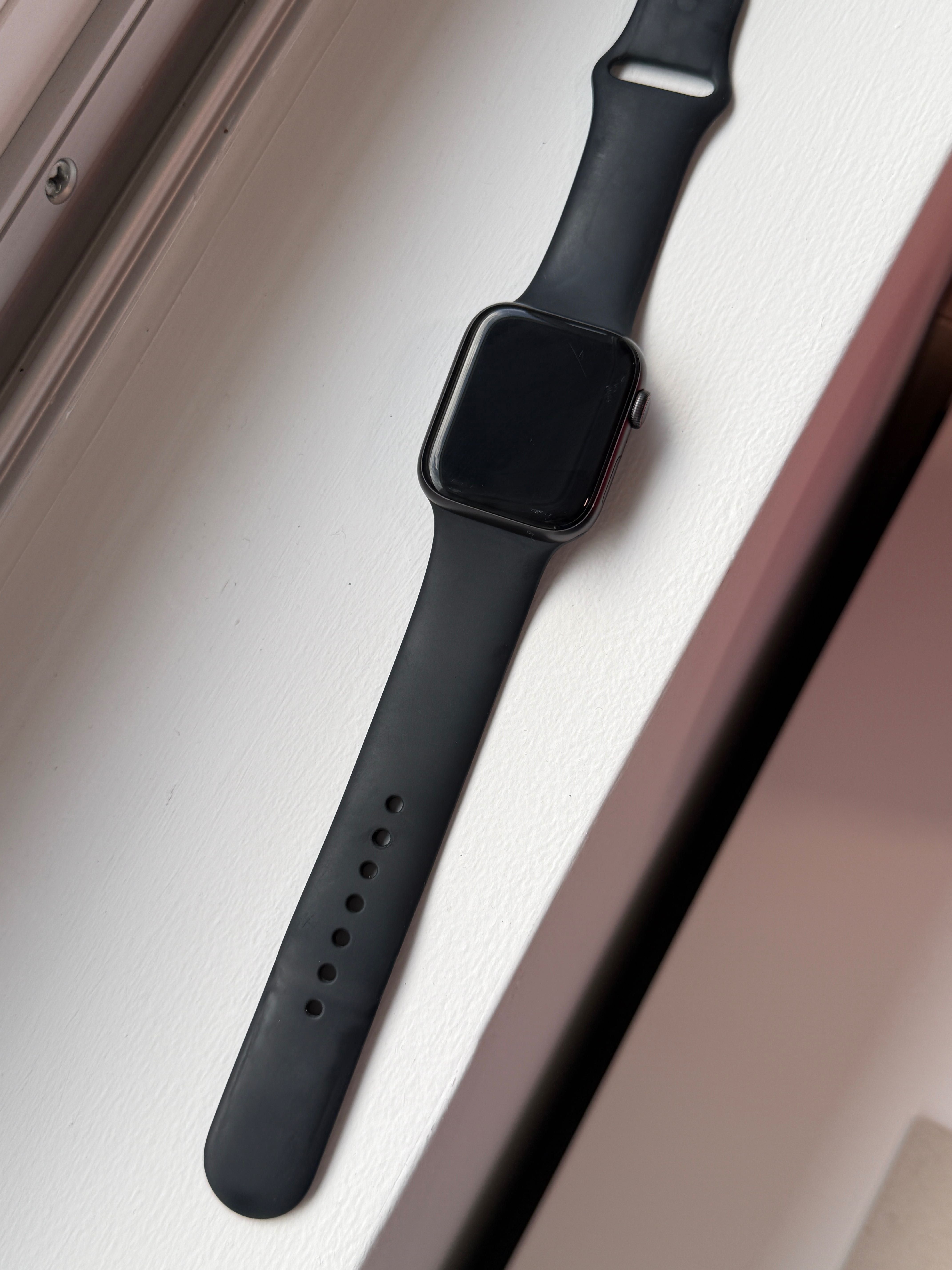 Apple Watch SE 44mm GPS + Cellular