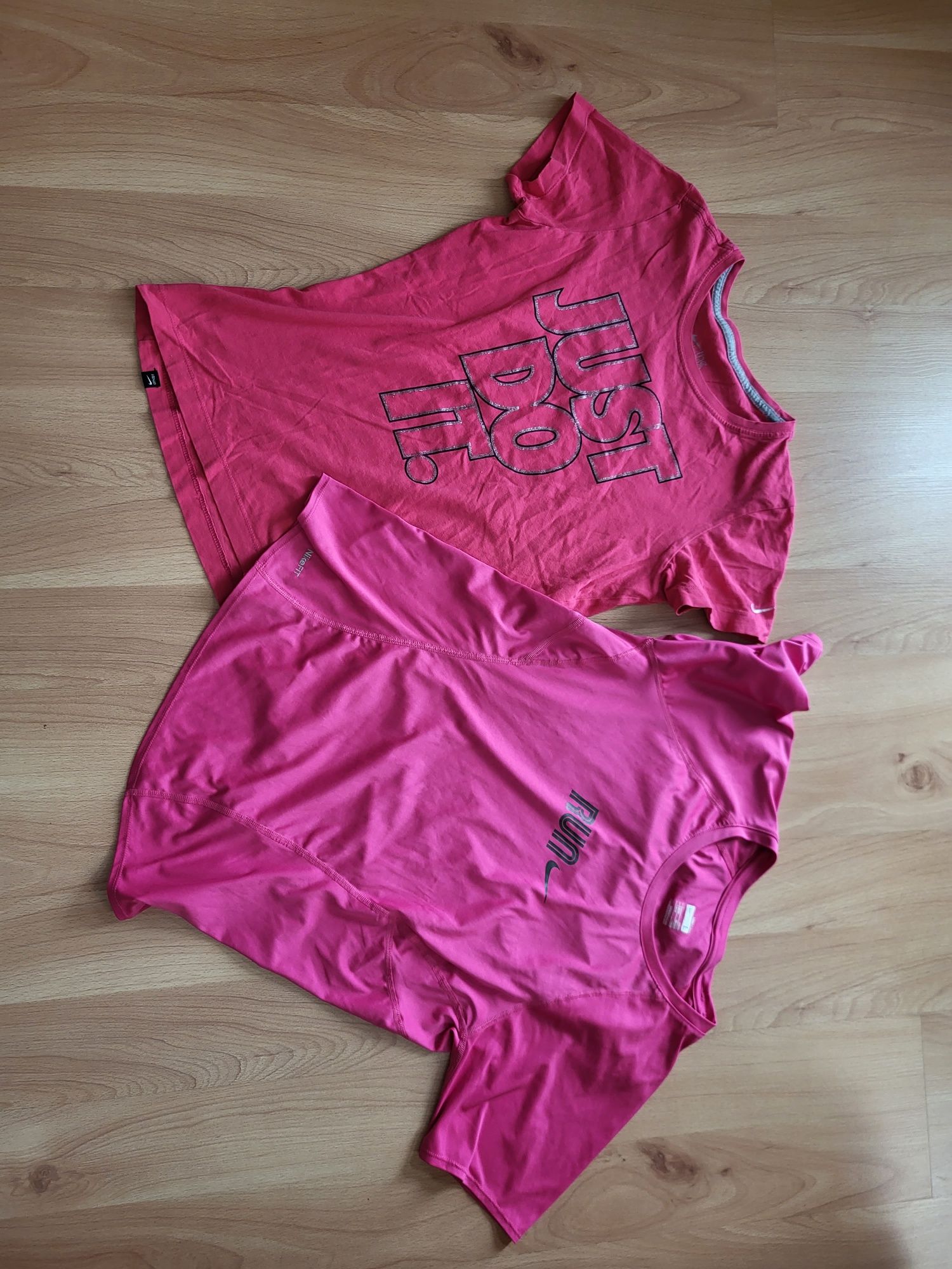 2x t-shirts Nike roz.L