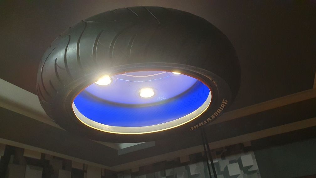 Lampa sufitowa młodzieżowa chłopięca nowoczesna motoryzacyjna motocykl