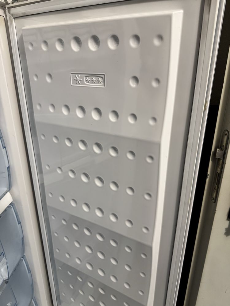 Congelador vertical
