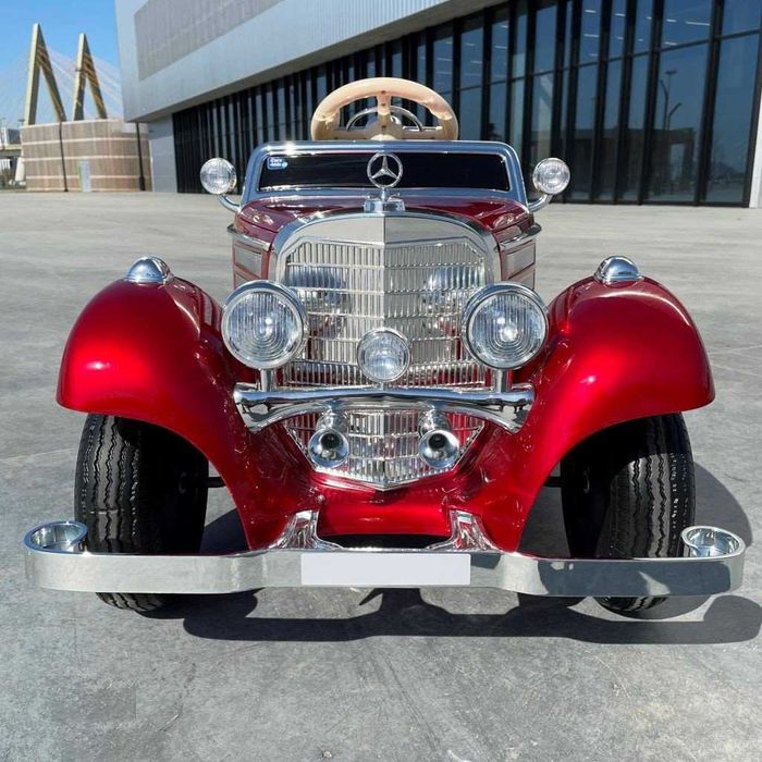 Mercedes Retro 4x4 Auto AKUMULATOR MOTOR Elektryczny Samochód 2 DZIECI