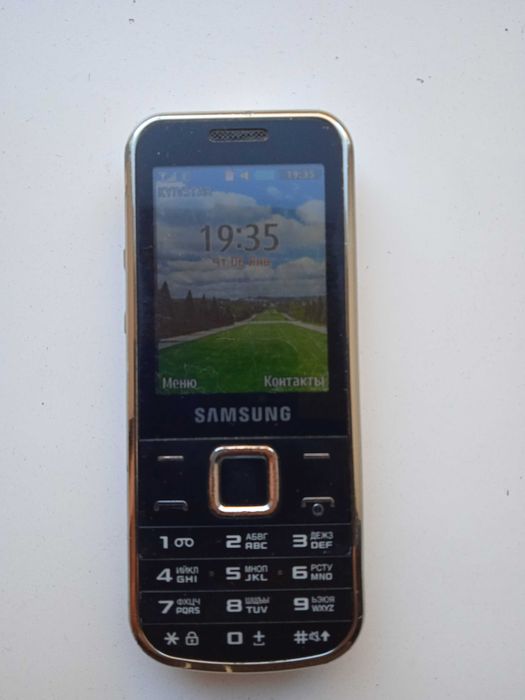Телефон Samsung gt-c3530