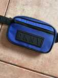 Сумка DNKY кросбоді бананка
