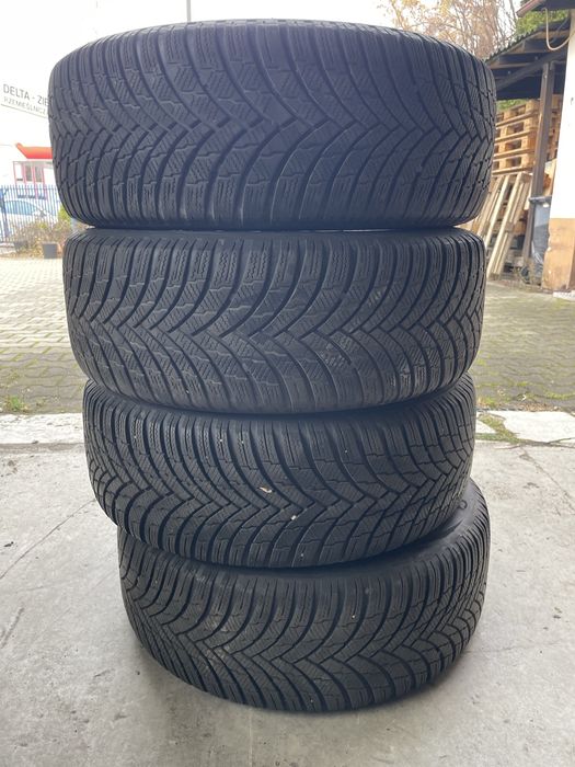 Opony zimowe 215/55/17 Firestone