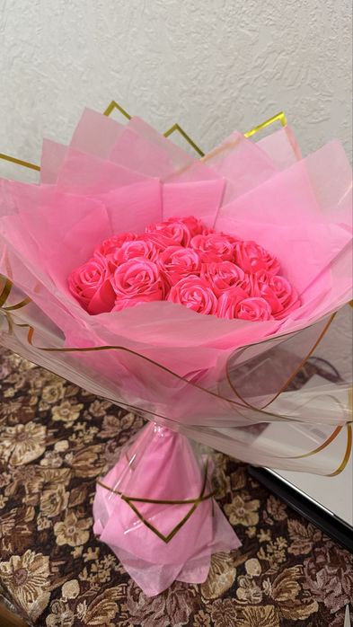 Продам свой букет из атласных лент, розы из атласных лент