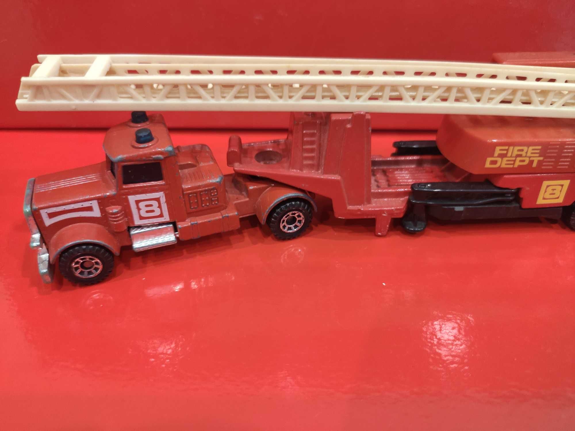 Matchbox Peterbilt straż pożarna convoy