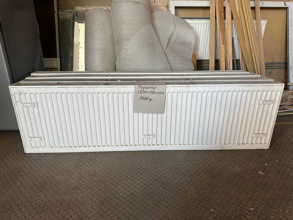 Продам радиатор, дверь, шкаф 180х65х46, шкаф 240х65х45, станина