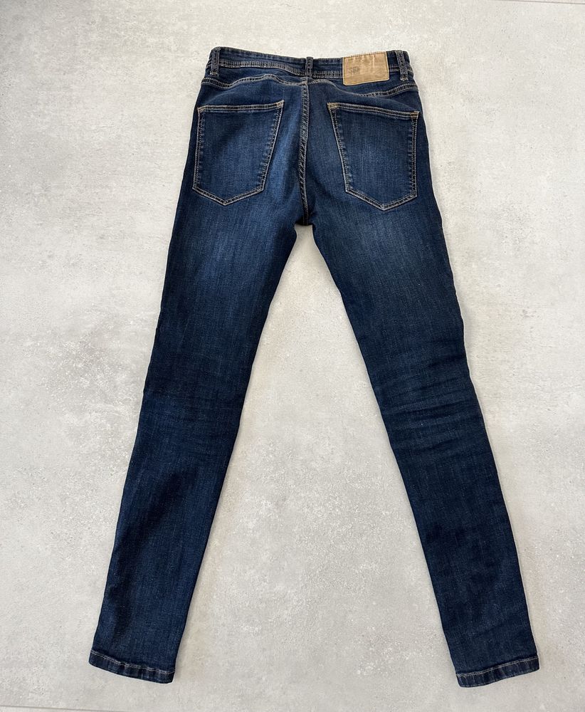 FSBN chłopięce jeansy granatowe skinny rozmiar 29/32 jak nowe