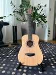 BT-1 Baby Taylor Walnut