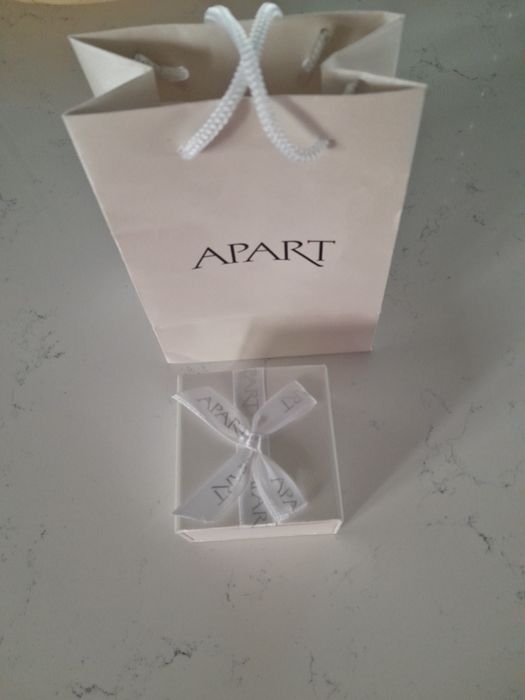 Złoty łańcuszek  z krzyżykiem Apart nowy