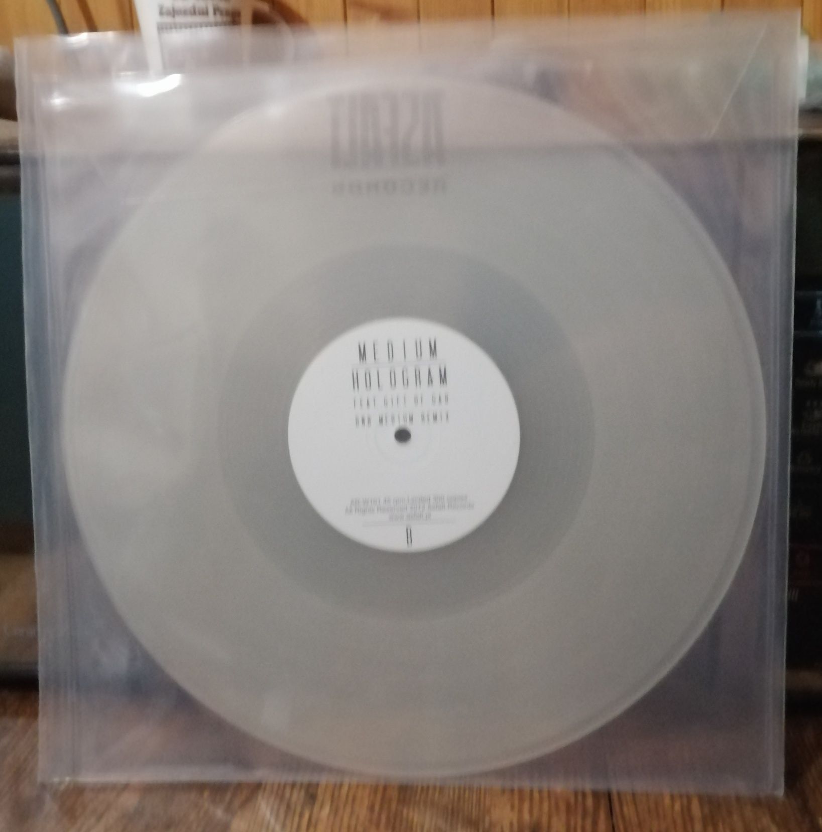 Medium x Gift of Gap - Hologram LP"12 unikat remix