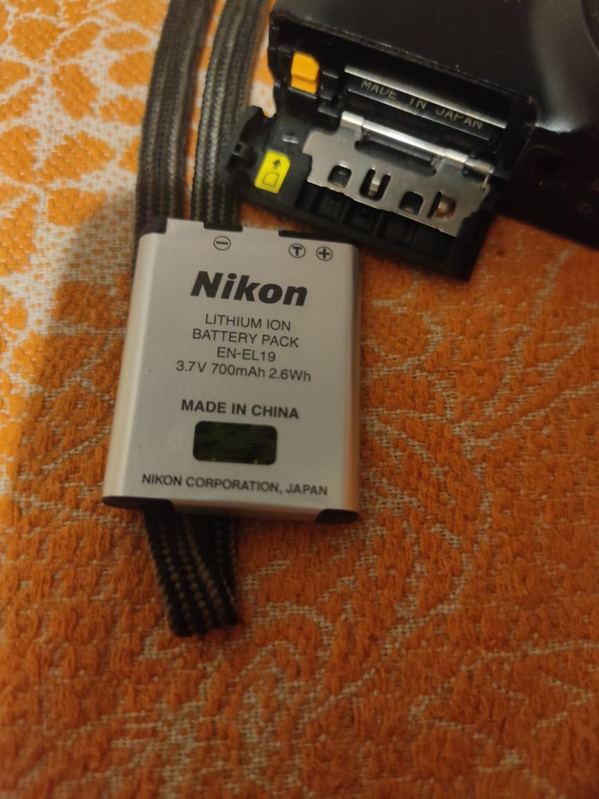 Aparat Nikon S6500 stan uszkodzony