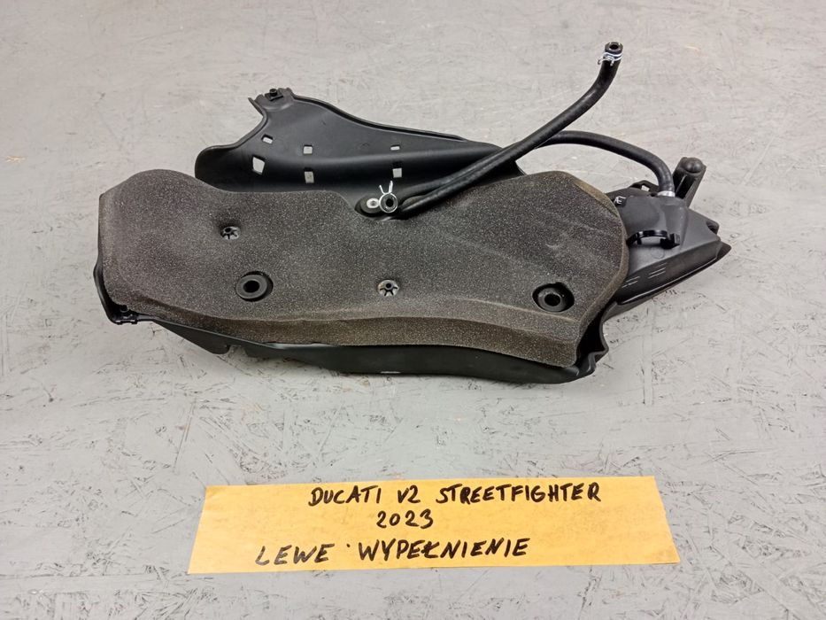Ducati Streetfighter V2 Lewe Wypełnienie Ramy Mocowanie Boczka Bok