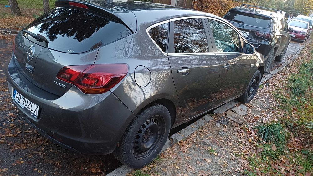 Opel Astra J 1.4 turbo