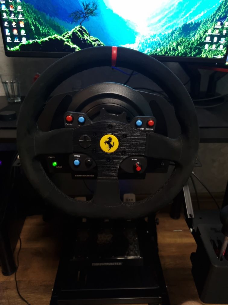 Thrustmaster T300 alcantara + T-LCM + Quick Release