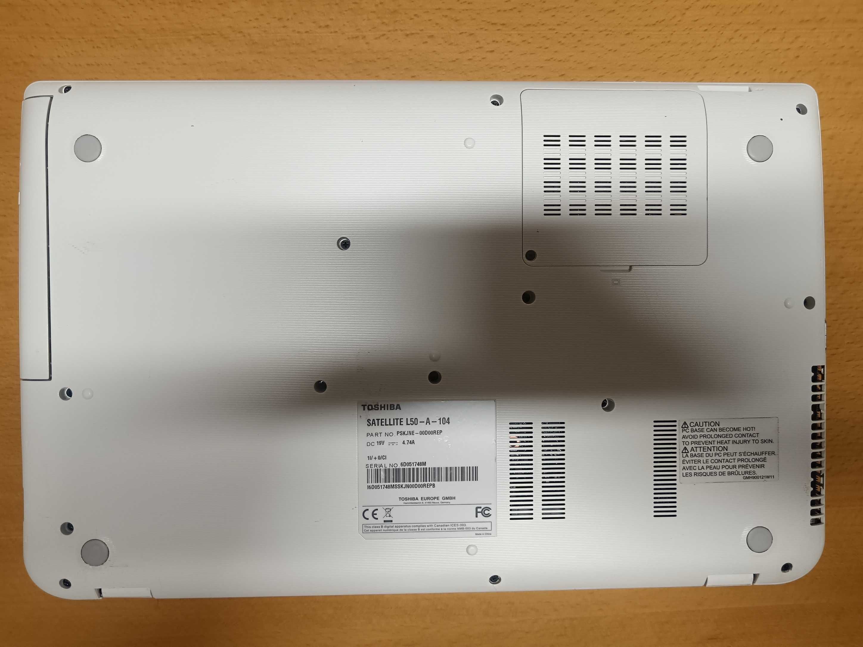 Toshiba Satellite L50-A-104 branco