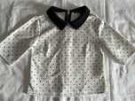 Blusa meia manga com bolinhas pretas da Zara