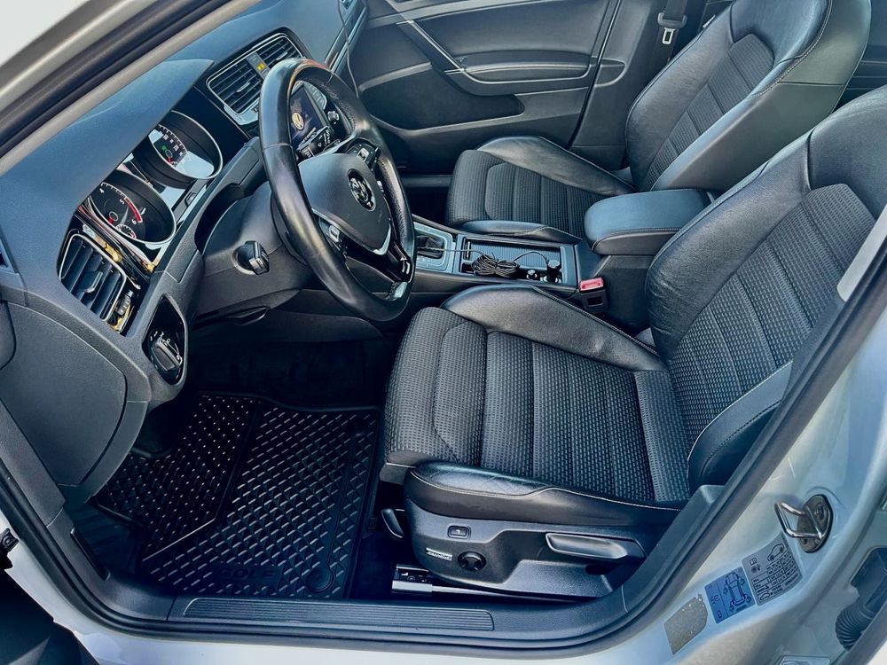Volkswagen 2.0 TDI 150KM DSG HIGHLINE Xenon Navi Radar 100%BEZWYPADKOW