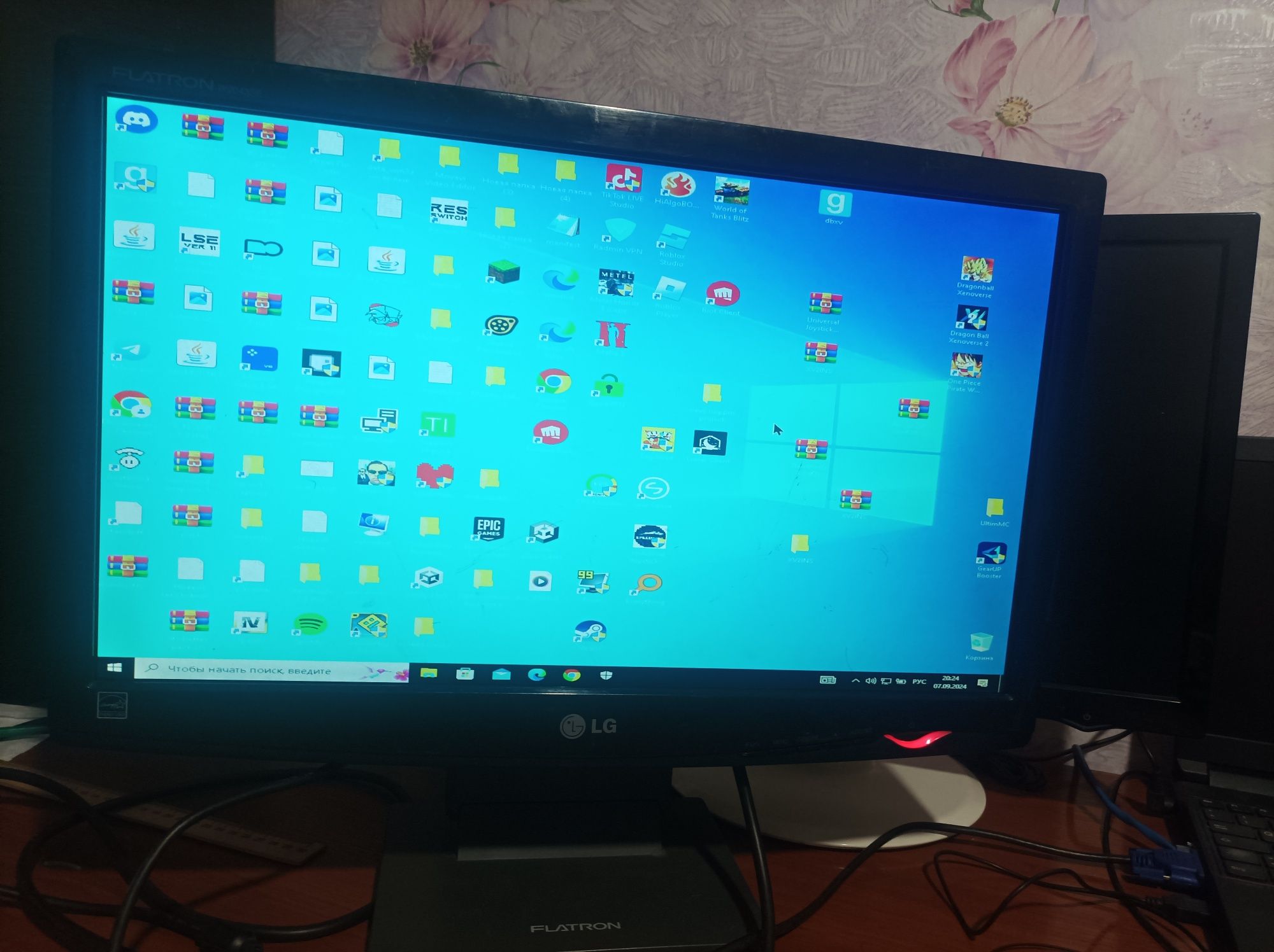 Монітори в гарному стані