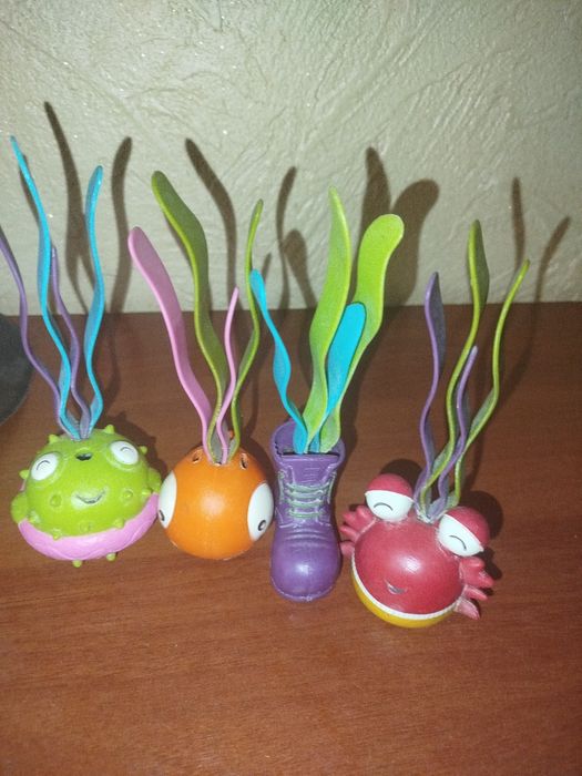 Декор в аквариум для прикраси