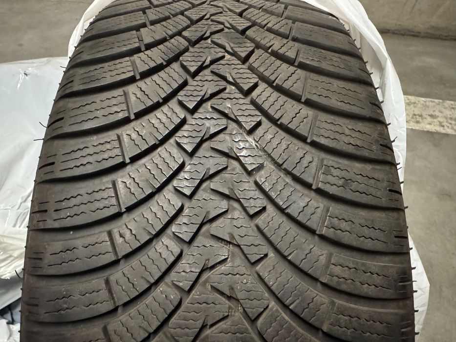2 opony Falken Eurowinter HS01 245/45 R19 101 V FR