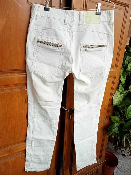 Calças brancas 40