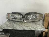 Lampy Przód Audi A8 D3 10 pin Komplet