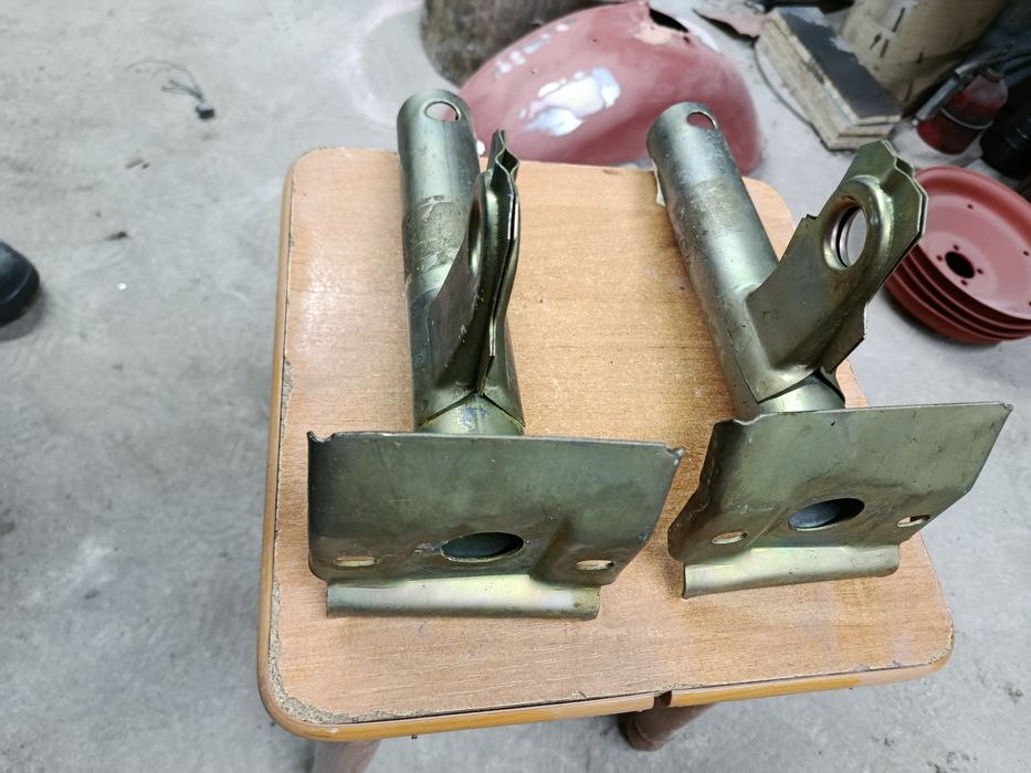 Продам кріплення бамперів ваз