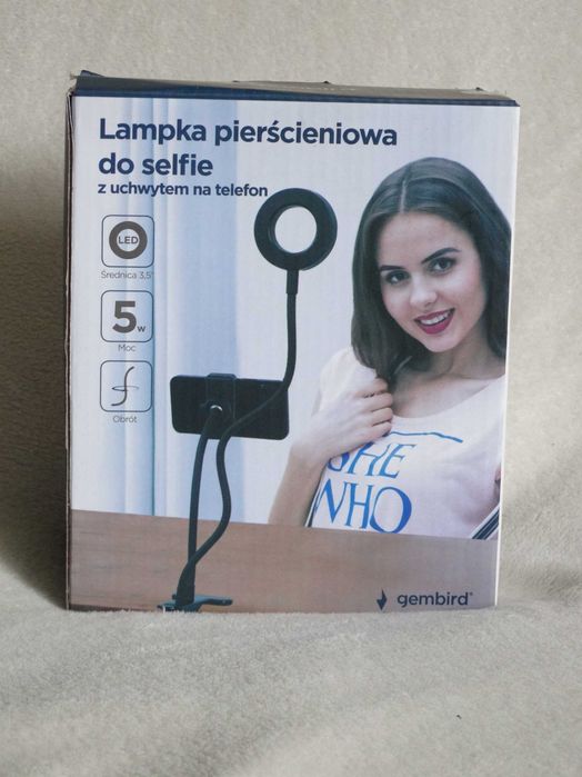 Lampka pierścieniowa do selfie z uchwytem na telefon