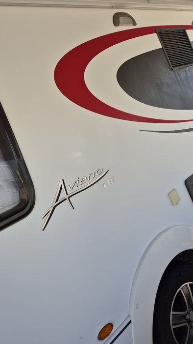 Autocaravana Burstner aviano cama central todos os extras