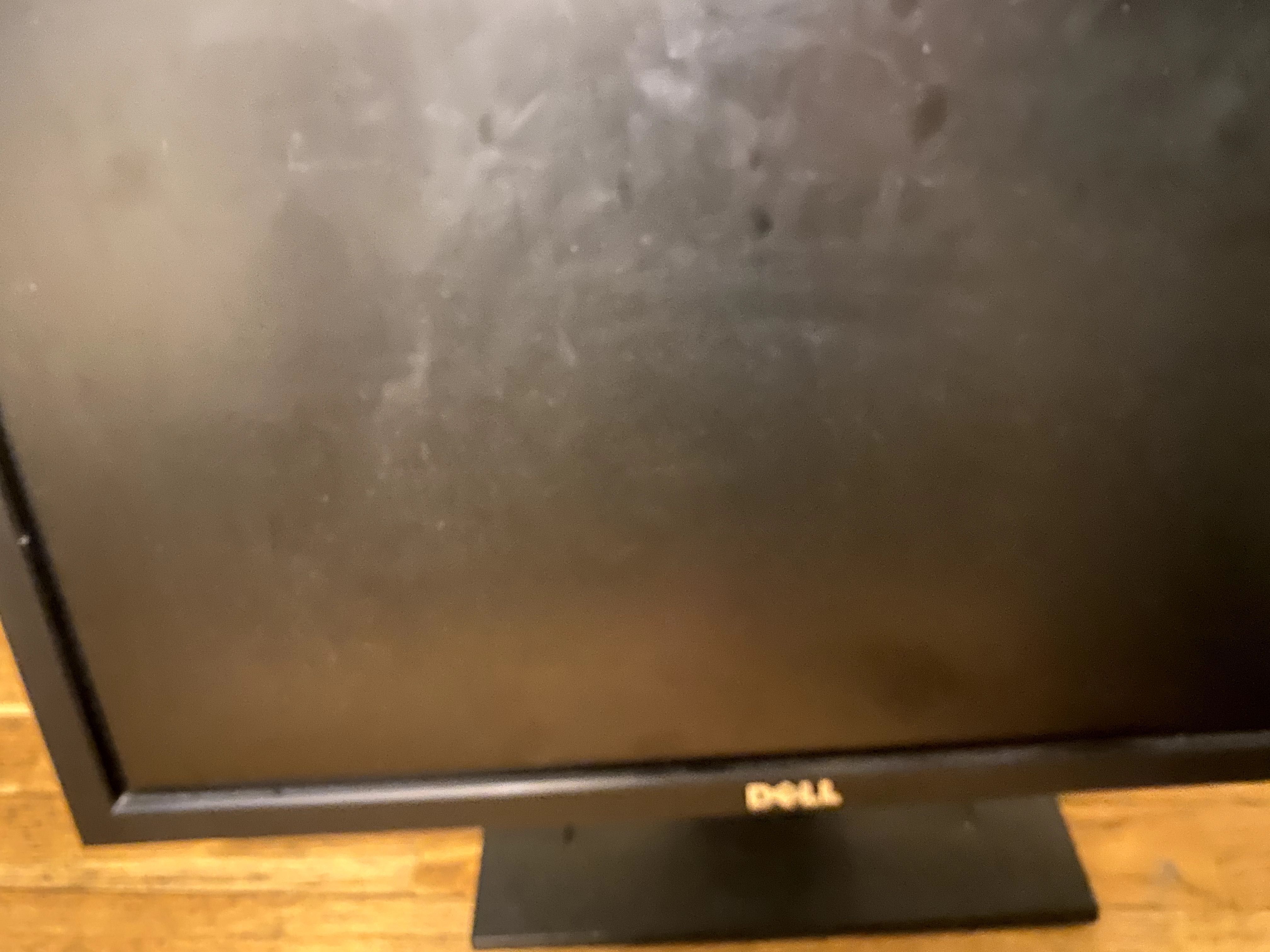 Monitor LED Dell E2211 Hb 22 Sierpień 2011