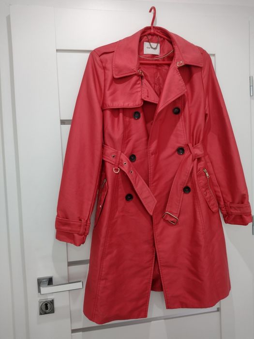 Płaszcz Orsay czerwony rozm. S