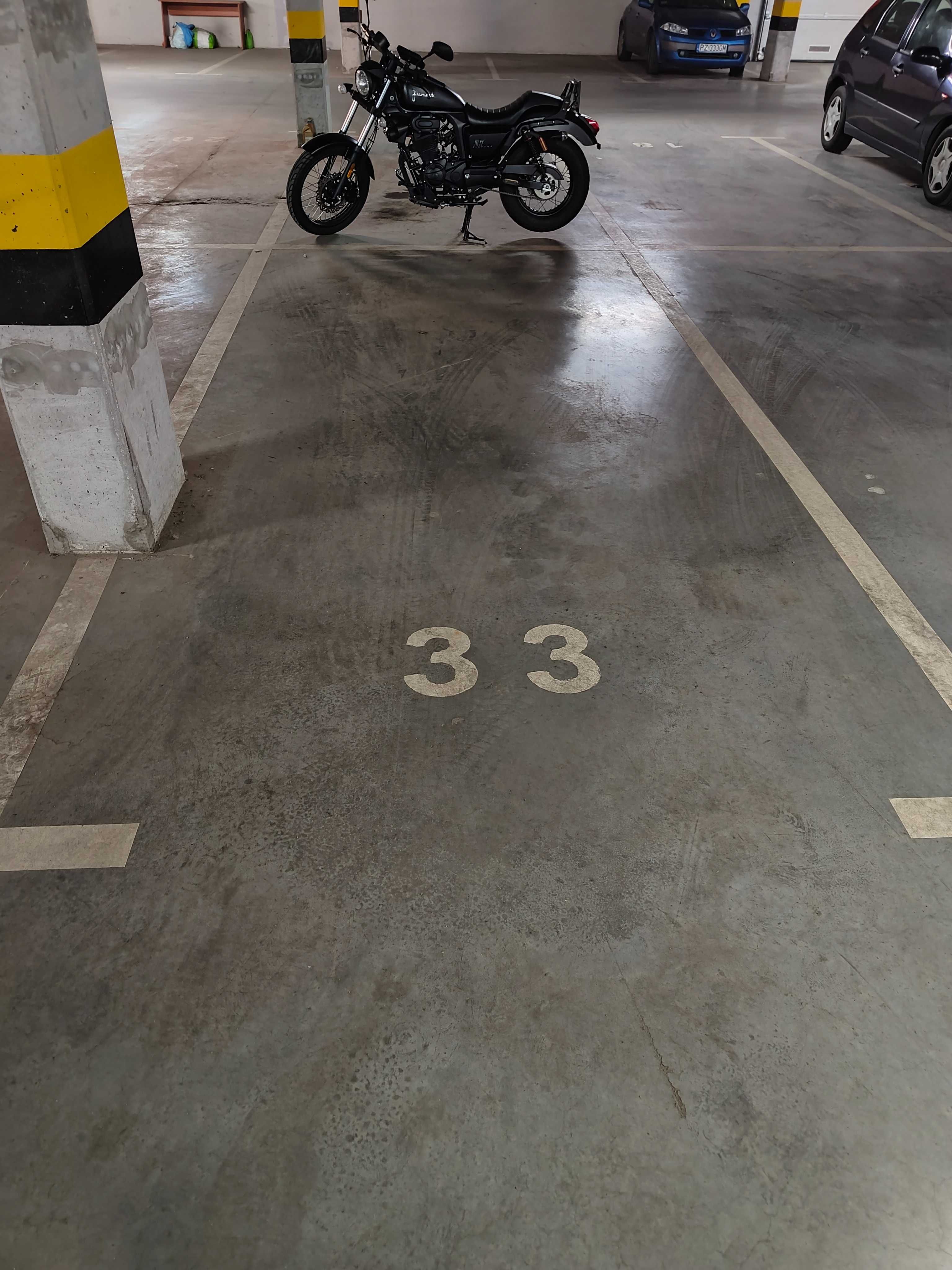 Miejsce parkingowe Poznań Studniarskiego, os. Kwadrans