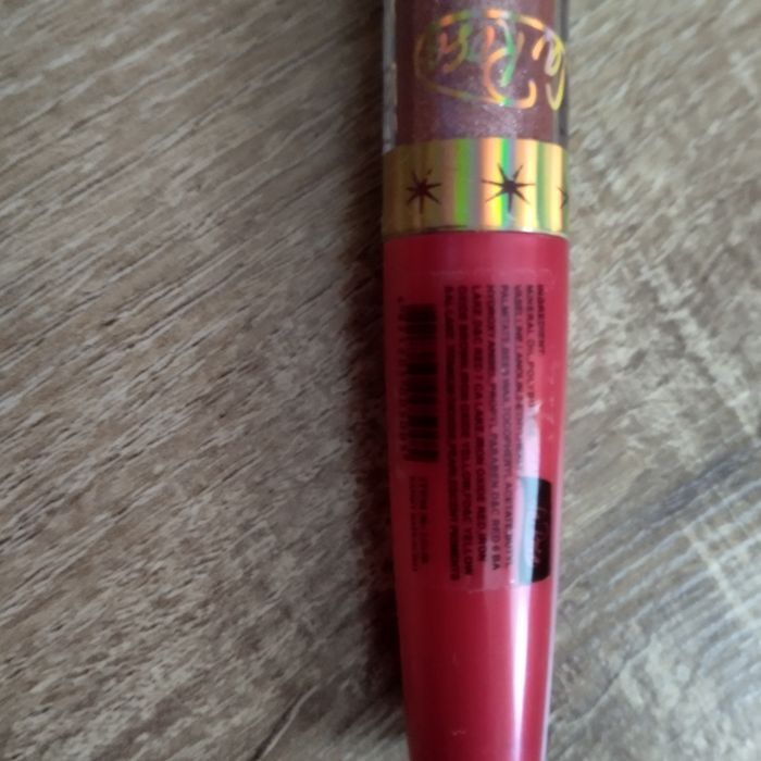 Блеск для губ Новый