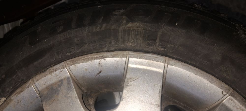 Продам колеса 4 шт