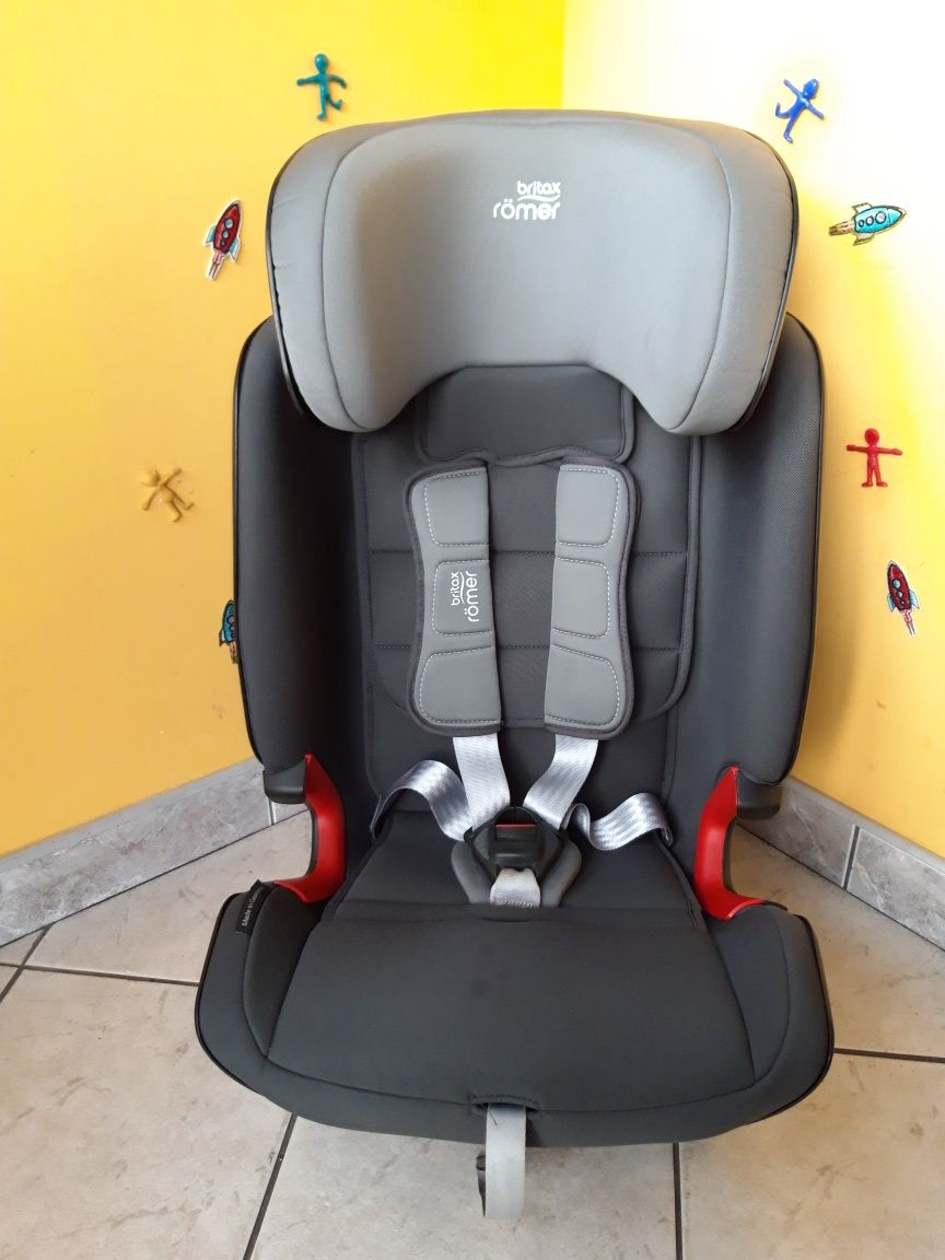 Fotelik samochodowy  Britax Romer Advansafix IV R 9-36kg. Wysyłka OLX