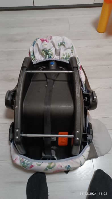 Fotelik samochodowy Avionaut Kite