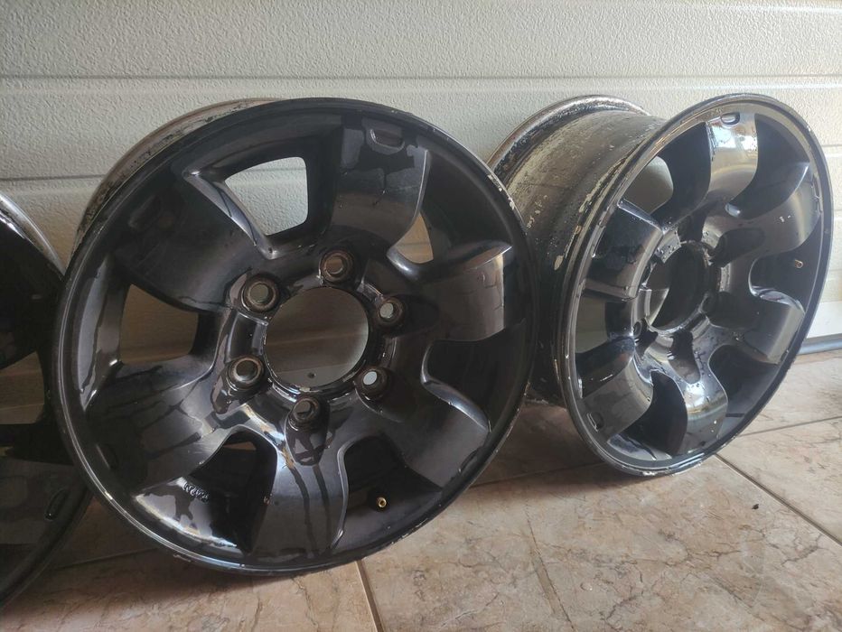 Jantes Nissan Navara D22 + Pneus Cooper STT