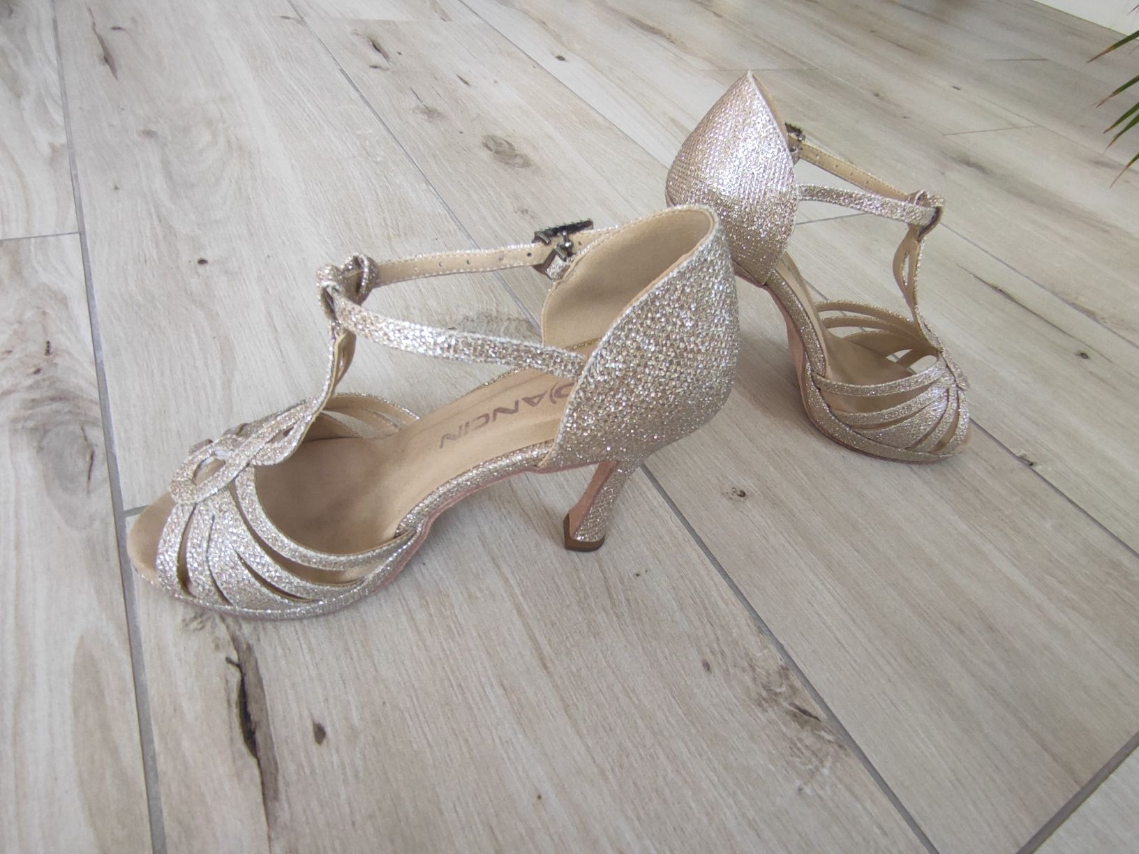 Dancin buty do tańca, szpilki, sandały złote, rozm.37