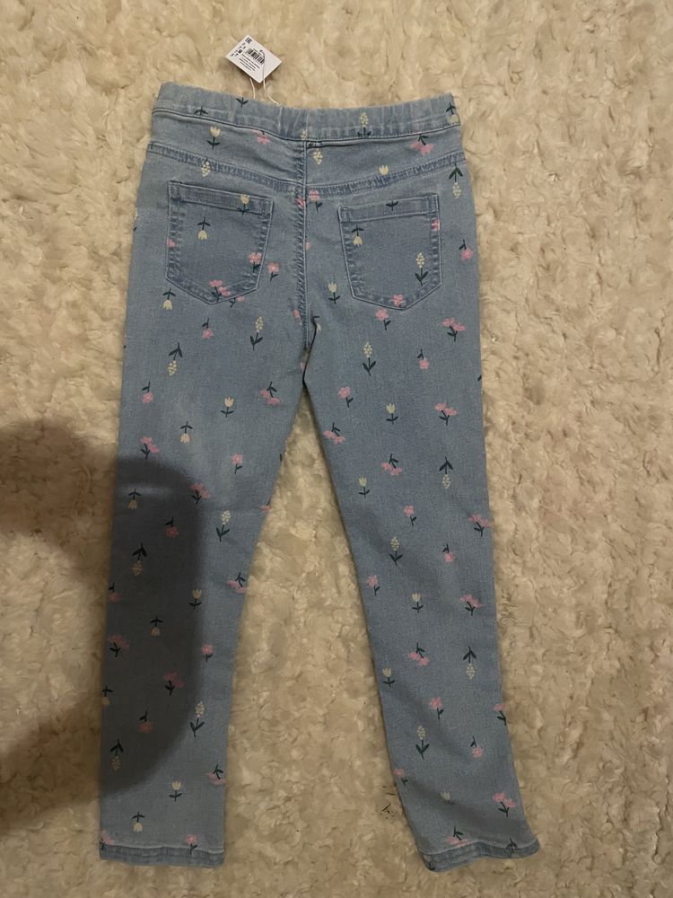 Nowe jeansy dla dziewczynki rozmiar 134