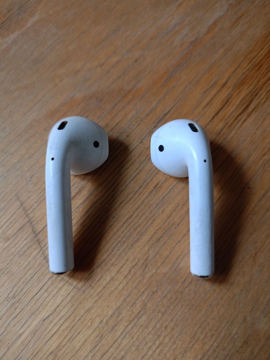 Air Pods 2 słuchawki + dwa etui